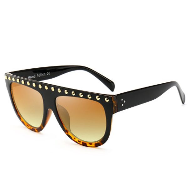 fashion designer large frame rivet sunglasses vintage shaped retro hip hop sun glasses female men uv400 accessories, White;black
fashion designer large frame rivet sunglasses vintage shaped retro hip hop sun glasses female men uv400 accessories, White;black