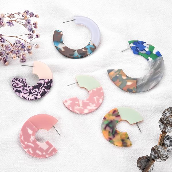 fashion acrylic tortoiseshell earrings multi color acetic arc c shaped earrings geometric circle minimalist, Golden;silver
fashion acrylic tortoiseshell earrings multi color acetic arc c shaped earrings geometric circle minimalist, Golden;silver