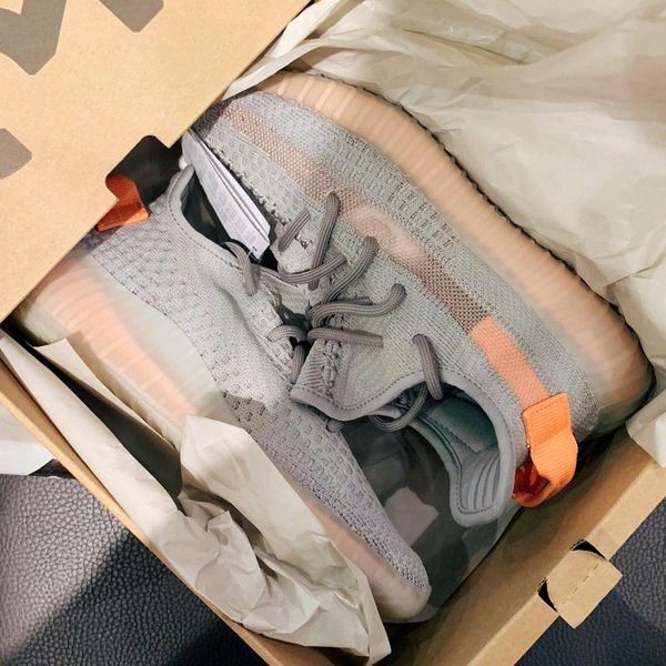 2018 static shoes womens mens running shoes for men sneakers butter sesame blue tint yellow frozen zebra designer sport casual shoe
2018 static shoes womens mens running shoes for men sneakers butter sesame blue tint yellow frozen zebra designer sport casual shoe