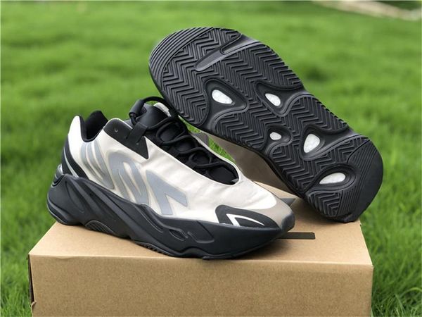 authentic 700 bone silver fy3729 mnvn orange triple black phosphor running shoes man 3m reflective kanye west sports with original box
authentic 700 bone silver fy3729 mnvn orange triple black phosphor running shoes man 3m reflective kanye west sports with original box