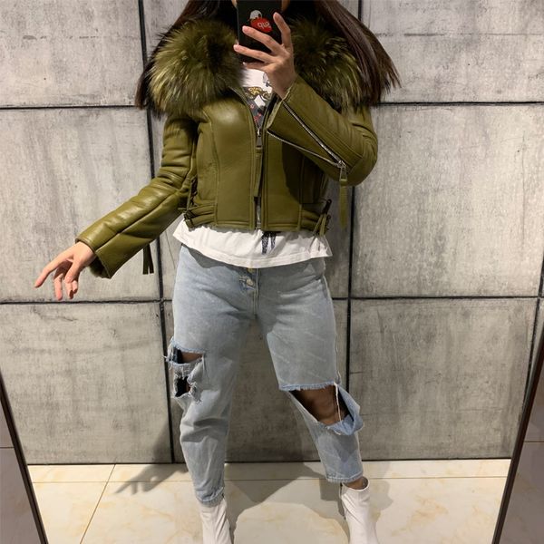 women shearling jacket with big raccoon fur collar genuine suede leather winter coat, Black
women shearling jacket with big raccoon fur collar genuine suede leather winter coat, Black