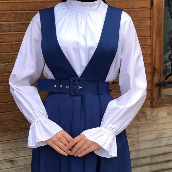 pure color muslim modest wear great quality muslim shirt female fashion flare sleeve islamic smooth shirt with belt f1709, Red
pure color muslim modest wear great quality muslim shirt female fashion flare sleeve islamic smooth shirt with belt f1709, Red