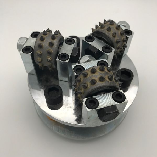 bush hammer plate 5 inch with 3 rollers 30s concrete pavers hand grinder car polisher tools part for stone litchi surface thread m14
bush hammer plate 5 inch with 3 rollers 30s concrete pavers hand grinder car polisher tools part for stone litchi surface thread m14