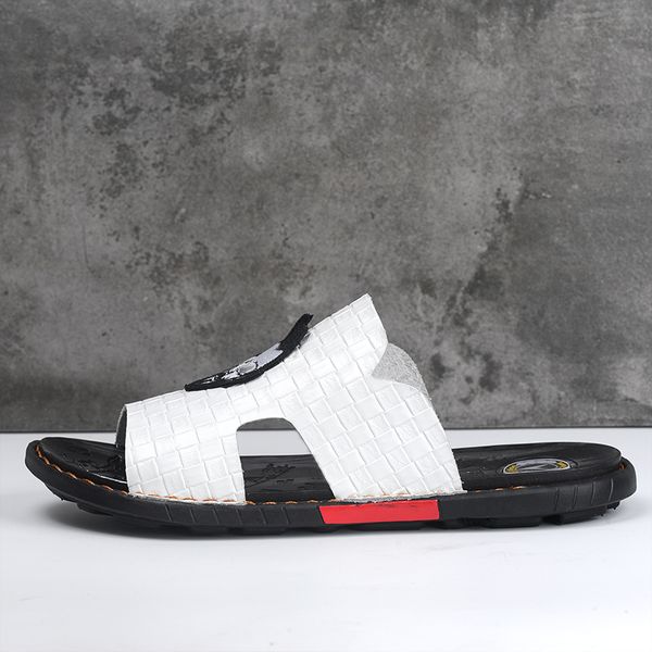 2020 popular men travel slippers fashion walking beach man shoes black men slide flip flops outdoor leather slippers
2020 popular men travel slippers fashion walking beach man shoes black men slide flip flops outdoor leather slippers