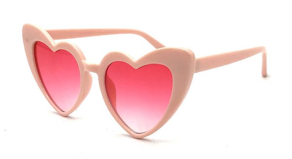 heart shaped sunglasses 2019 fashion shades sunnies shape retro costume plastic frame glasses 222, White;black
heart shaped sunglasses 2019 fashion shades sunnies shape retro costume plastic frame glasses 222, White;black