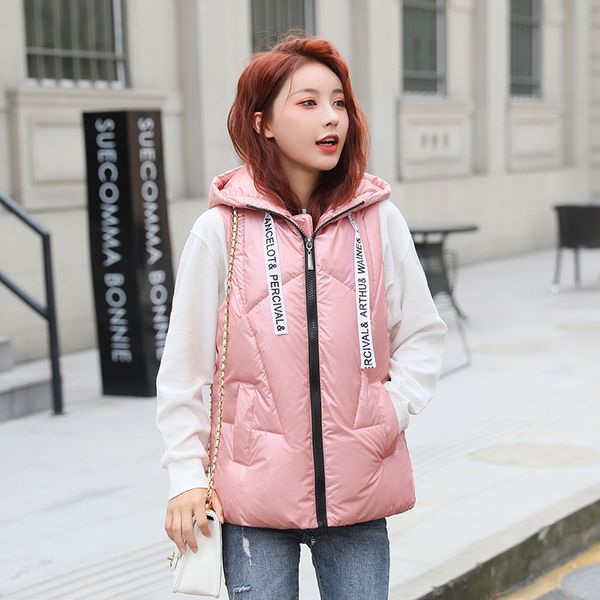 2019 new brand women sleeveless coats winter zipper pocket hooded short vests female slim vests women's windproof warm waistcoat, Black;white
2019 new brand women sleeveless coats winter zipper pocket hooded short vests female slim vests women's windproof warm waistcoat, Black;white