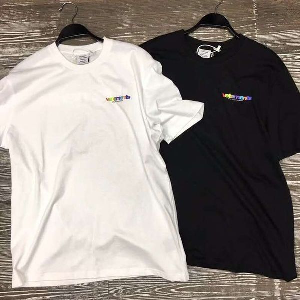 19ss brand vetements matel t shirt men women streetwear rainbow candy t-shirt harajuku cotton embroidery vetements print tshirt, White;black
19ss brand vetements matel t shirt men women streetwear rainbow candy t-shirt harajuku cotton embroidery vetements print tshirt, White;black