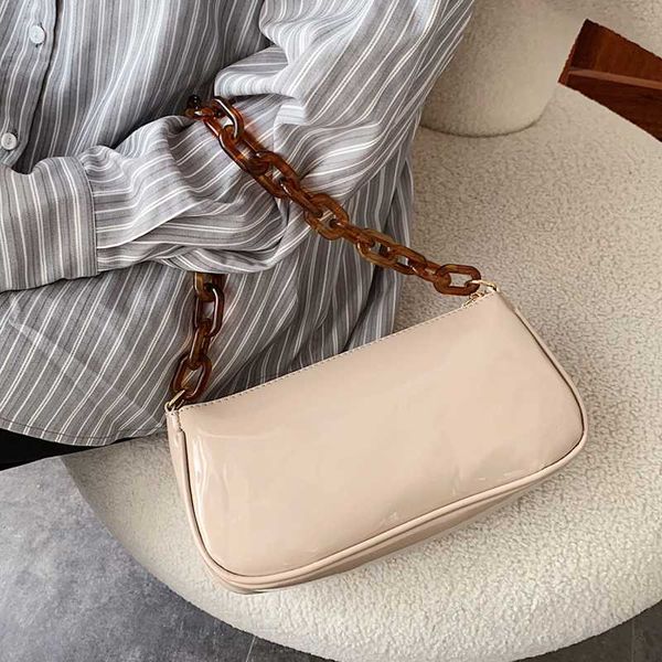 retro totes women small baguette shape shoulder bags 2020 new acrylic chain women messenger bag lidies oil wax leather hand bags
retro totes women small baguette shape shoulder bags 2020 new acrylic chain women messenger bag lidies oil wax leather hand bags