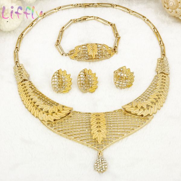 dubai women jewelry sets for women hollow jewelry leaf shape necklace classic crystal earrings ring bracelet party, Silver
dubai women jewelry sets for women hollow jewelry leaf shape necklace classic crystal earrings ring bracelet party, Silver