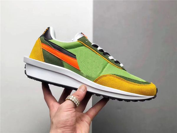 2019 Best Authentic LD LDV Waffle Sacai VARSITY Blue Green GUSTO Multi Daybreak Blazer Mid Dunk Men Running Shoes BV0073-400 BV0073-300
2019 Best Authentic LD LDV Waffle Sacai VARSITY Blue Green GUSTO Multi Daybreak Blazer Mid Dunk Men Running Shoes BV0073-400 BV0073-300