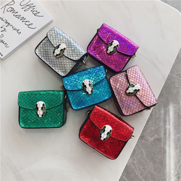 в японском стиле дети square sling bag 2020 новый стиль многоцветный пришивания crossbody сумка детские изменить цепные аксессуары
в японском стиле дети square sling bag 2020 новый стиль многоцветный пришивания crossbody сумка детские изменить цепные аксессуары