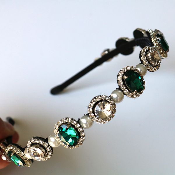 trendy retro baroque crystal flower rhinestone fine hairband water drop charm crown tiara bride wedding hair accessories jewelry, Golden;white
trendy retro baroque crystal flower rhinestone fine hairband water drop charm crown tiara bride wedding hair accessories jewelry, Golden;white