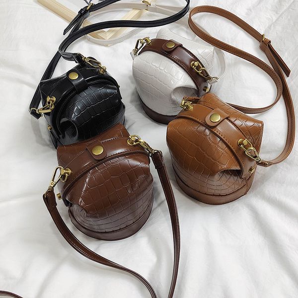 pattern crossbody сумка для женщин круглого сумка pu кожи роскошных сумок маленькой женщина сумки конструктора shoulder bag
pattern crossbody сумка для женщин круглого сумка pu кожи роскошных сумок маленькой женщина сумки конструктора shoulder bag