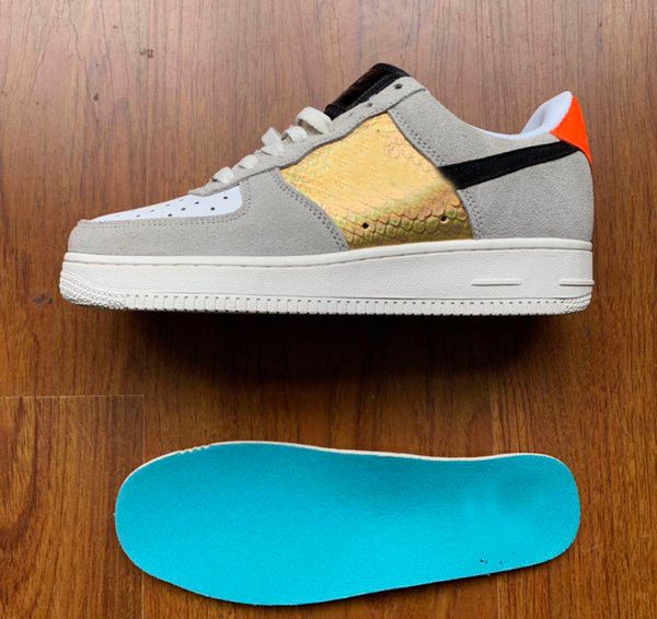 2020 iridescent snakeskin training shoes men & women lover sport skate sneaker training shoes
2020 iridescent snakeskin training shoes men & women lover sport skate sneaker training shoes