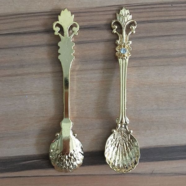 vintage alloy coffee spoon crown palace carved dining & bar tableware small tea ice cream sugar cake dessert dinnerware spoons scoop
vintage alloy coffee spoon crown palace carved dining & bar tableware small tea ice cream sugar cake dessert dinnerware spoons scoop
