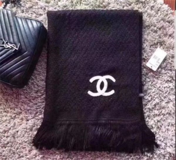 Autumn winter wool knitted carf brand letter de ign carf hawl ize 180 40cm carf txy
Autumn winter wool knitted carf brand letter de ign carf hawl ize 180 40cm carf txy