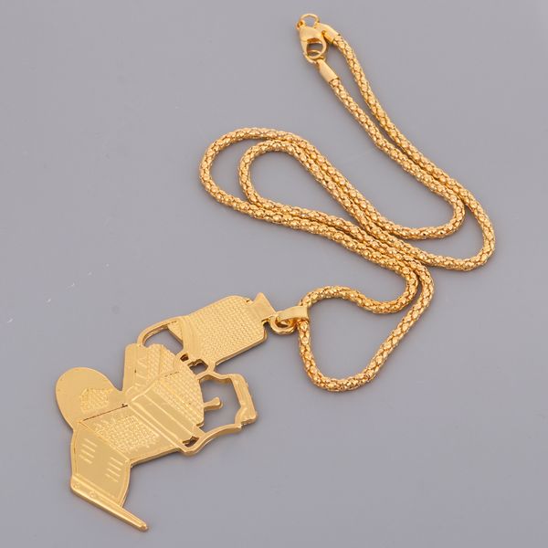 golden barber chair pendant necklace, sweater necklace, bag car chain for hairdressers
golden barber chair pendant necklace, sweater necklace, bag car chain for hairdressers