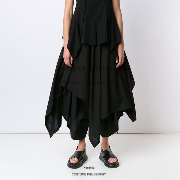 27-44 2017 men's clothing gd hair stylist fashion catwalk asymmetric multilayer stitching culottes costume plus size costumes, Black
27-44 2017 men's clothing gd hair stylist fashion catwalk asymmetric multilayer stitching culottes costume plus size costumes, Black