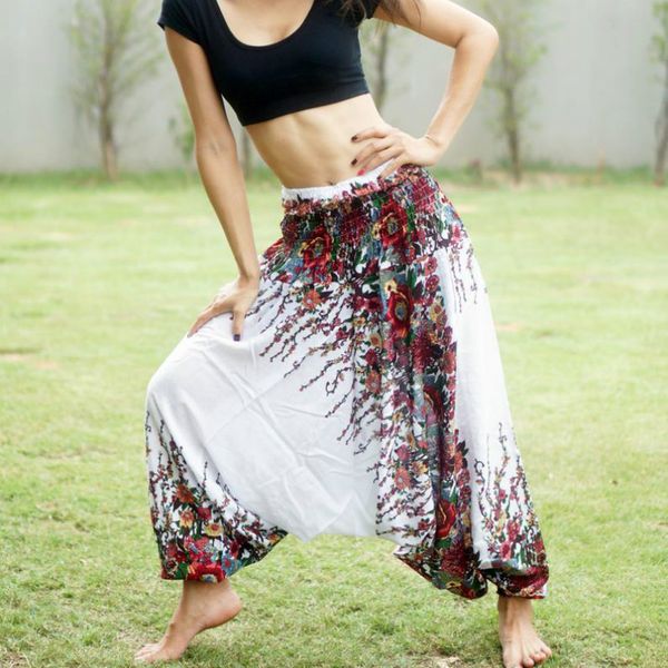 ladies vintage floral pants women boho pants baggy harem loose aladdin trousers beach clothes for girl dance clothing, Black;white
ladies vintage floral pants women boho pants baggy harem loose aladdin trousers beach clothes for girl dance clothing, Black;white