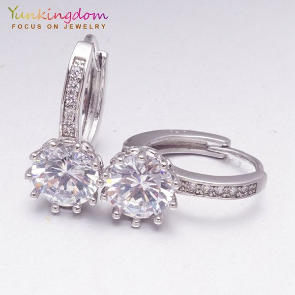 yunkingdom wholesale classic color hoop earrings for women white cubic zirconia crystal fashion wedding jewelry, Golden
yunkingdom wholesale classic color hoop earrings for women white cubic zirconia crystal fashion wedding jewelry, Golden
