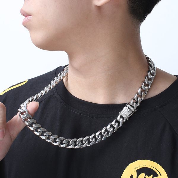 hip-hop mens 203g heavyweight shiny crystals drill cz clasp stainless steel silver curb chain link necklace 15mm 22.6 inch
hip-hop mens 203g heavyweight shiny crystals drill cz clasp stainless steel silver curb chain link necklace 15mm 22.6 inch