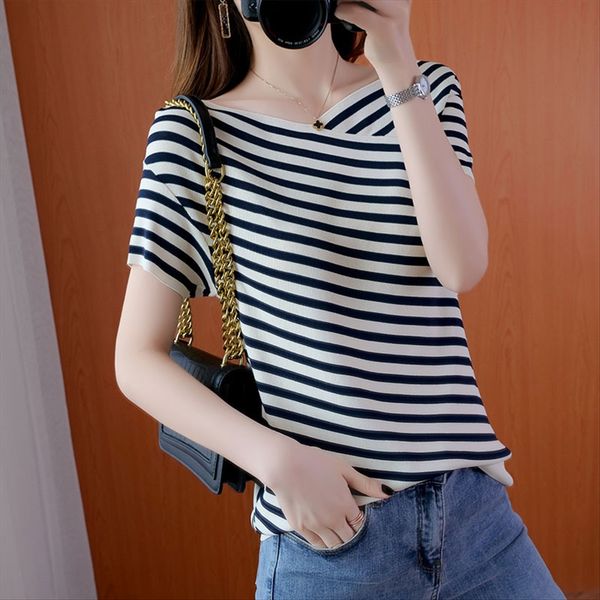 double-sided v-neck slim oblique stripes comfortable ice silk linen knitted short sleeve pullover women's summer, White
double-sided v-neck slim oblique stripes comfortable ice silk linen knitted short sleeve pullover women's summer, White