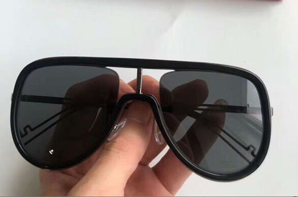 m0056 pilot sunglasses black /grey shaded 0056 sun glasses fashion men sunglasses glasses new with case, White;black
m0056 pilot sunglasses black /grey shaded 0056 sun glasses fashion men sunglasses glasses new with case, White;black