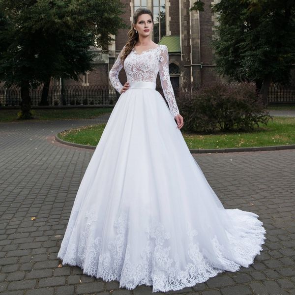 classy a line lace wedding dresses sheer bateau neck long sleeves bridal gowns tulle sweep train appliqued robe de mariée, White
classy a line lace wedding dresses sheer bateau neck long sleeves bridal gowns tulle sweep train appliqued robe de mariée, White