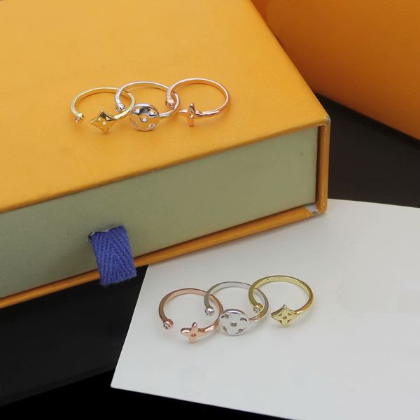 Europe America Style Lady Women Titanium steel Hollow Out Four Leaf Flower Diamond Engraved V Initials 3 pieces Combination Sets Rings, Silver
Europe America Style Lady Women Titanium steel Hollow Out Four Leaf Flower Diamond Engraved V Initials 3 pieces Combination Sets Rings, Silver