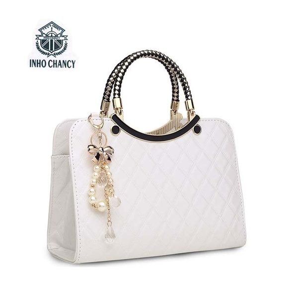2017 new luxury simple shells leather handbag famous brands designer female tide knitting shoulder bag women messenger bag
2017 new luxury simple shells leather handbag famous brands designer female tide knitting shoulder bag women messenger bag