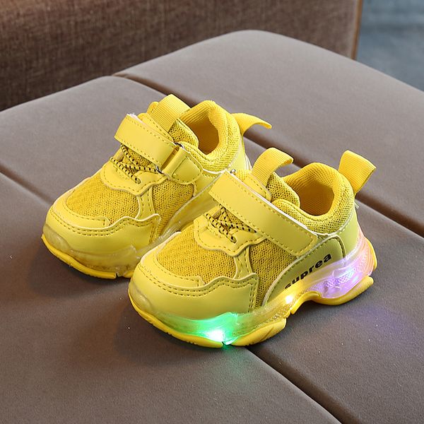 todder baby sneakers brand children led lighting shoes girls sneakers boys light breathable mesh casual sport running shoes 2.5, Black;red
todder baby sneakers brand children led lighting shoes girls sneakers boys light breathable mesh casual sport running shoes 2.5, Black;red