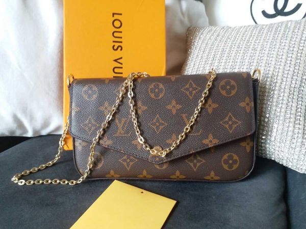 Luxury bag fa hion women de igner houlder bag brand bag ize 21 11 2 cm model 61276
Luxury bag fa hion women de igner houlder bag brand bag ize 21 11 2 cm model 61276