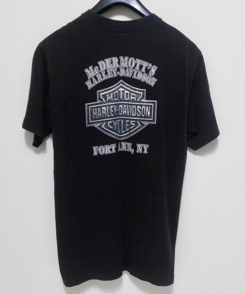 Футболка HARLEY DAVIDSON - Мужская, размер L - FORT ANN NY McDermott's Мотоцикл, верхняя одежда, майка
Футболка HARLEY DAVIDSON - Мужская, размер L - FORT ANN NY McDermott's Мотоцикл, верхняя одежда, майка