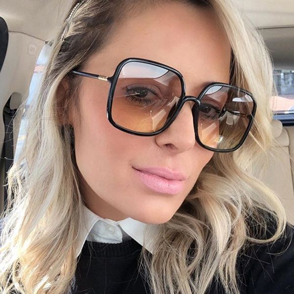 new 2020 fashion women oversize sunglasses gradient plastic brand female sun glasses uv400 lentes de sol mujer, White;black
new 2020 fashion women oversize sunglasses gradient plastic brand female sun glasses uv400 lentes de sol mujer, White;black