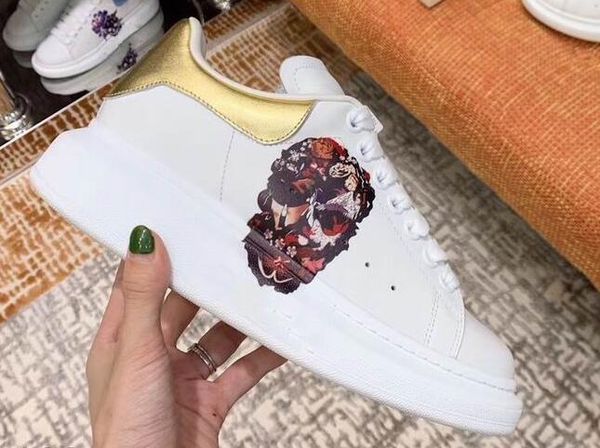 2020 new arrival white gold with animal print leather men outdoor shoes men shoe size 7-13
2020 new arrival white gold with animal print leather men outdoor shoes men shoe size 7-13