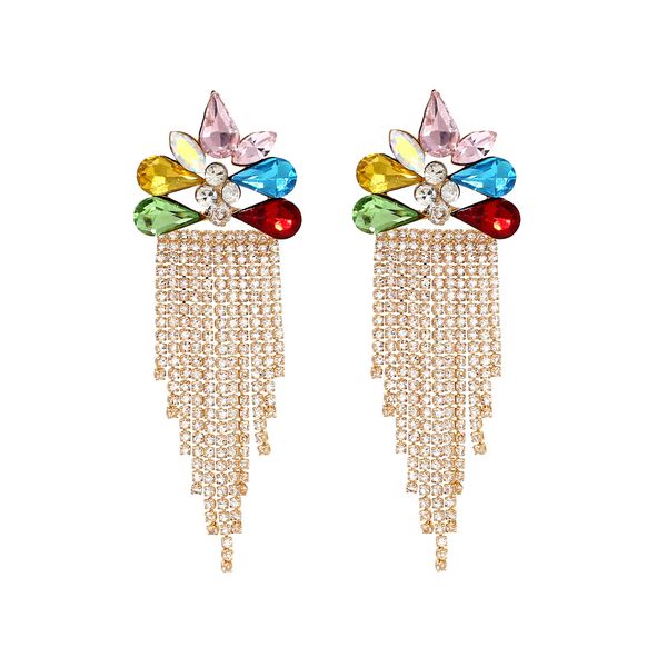 the new tassel earrings in europe and the united states are super immortals with drill nails and copper claw chain earrings, Golden;silver
the new tassel earrings in europe and the united states are super immortals with drill nails and copper claw chain earrings, Golden;silver