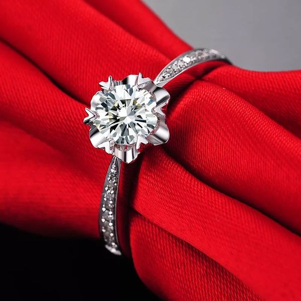 luxury 925 sterling silver ring 1ct 2ct 3ct lab diamond ring jewelry moissanite single row drill wedding party anniversary, Golden;silver
luxury 925 sterling silver ring 1ct 2ct 3ct lab diamond ring jewelry moissanite single row drill wedding party anniversary, Golden;silver