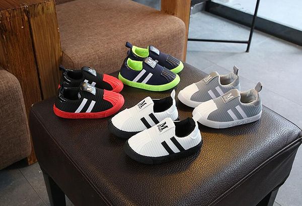 свободные модные повседневные кроссовки для мальчиков и девочек 2019 весной и осенью, школьная спортивная обувь, удобная повседневная обувь, Black;red
свободные модные повседневные кроссовки для мальчиков и девочек 2019 весной и осенью, школьная спортивная обувь, удобная повседневная обувь, Black;red