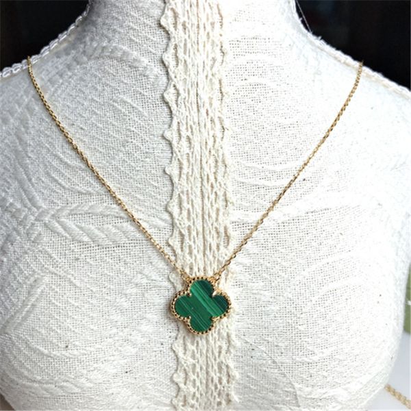 beautiful clover pendant necklace with simple personality and fresh neck chain, Silver
beautiful clover pendant necklace with simple personality and fresh neck chain, Silver