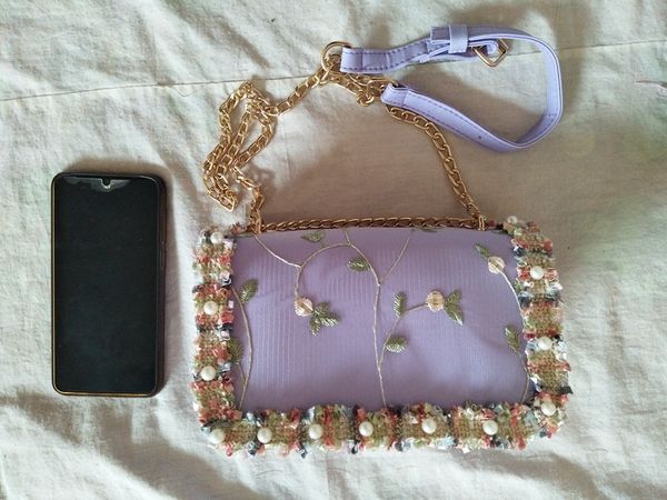 flowers womens bag 2019 new handbag pu leather sweet girl square bag flower pearl chain shoulder messenger
flowers womens bag 2019 new handbag pu leather sweet girl square bag flower pearl chain shoulder messenger