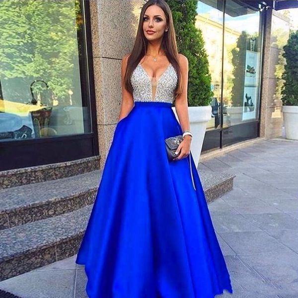 royal blue a line long prom dress 2019 new v neck beaded formal evening gowns with pocket gala vintage shiny prom gowns, White;black
royal blue a line long prom dress 2019 new v neck beaded formal evening gowns with pocket gala vintage shiny prom gowns, White;black