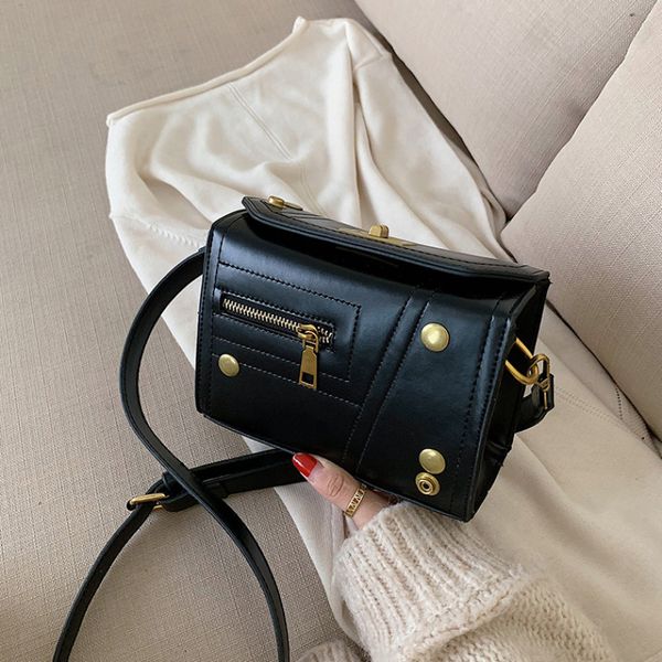 small square bag for women 2020 leather handbags fashion trend shoulder messenger bags lady crossbody bags casual style clutch
small square bag for women 2020 leather handbags fashion trend shoulder messenger bags lady crossbody bags casual style clutch