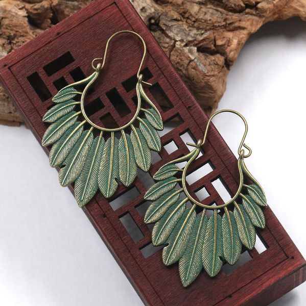 ethnic tribal hippy verdigris patina multi leaf feather hoop earring antique copper/bronze bohemian statement women jewelry, Golden;silver
ethnic tribal hippy verdigris patina multi leaf feather hoop earring antique copper/bronze bohemian statement women jewelry, Golden;silver