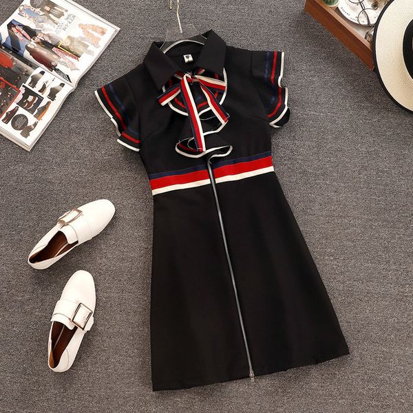 new 2019 summer runway designer women retro butterfly sleeveless bow tie collar ruffles weave striped zipper up mini dress mx190725, Black;gray
new 2019 summer runway designer women retro butterfly sleeveless bow tie collar ruffles weave striped zipper up mini dress mx190725, Black;gray