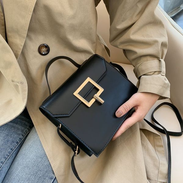 women handbags pu leather women bag small incense wind chain lozenge shoulder bag lock stereotypes lattice fashion
women handbags pu leather women bag small incense wind chain lozenge shoulder bag lock stereotypes lattice fashion