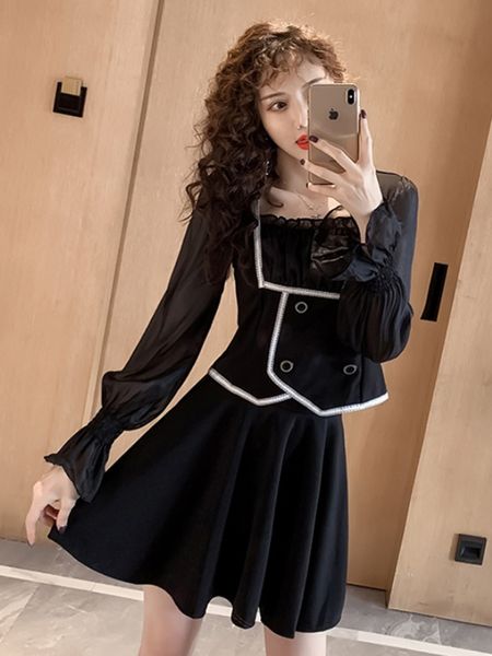 early autumn of 2020 new square collar stitching short coat a- line pleated skirt elegant dress design sense suit women, Black;pink
early autumn of 2020 new square collar stitching short coat a- line pleated skirt elegant dress design sense suit women, Black;pink