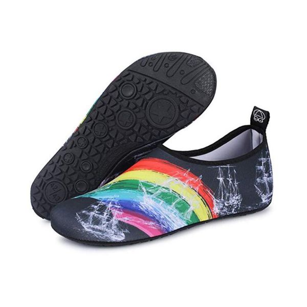 2019 new summer water shoes men beach sandals upstream aqua shoes man quick dry river sea slippers diving swimming socks
2019 new summer water shoes men beach sandals upstream aqua shoes man quick dry river sea slippers diving swimming socks