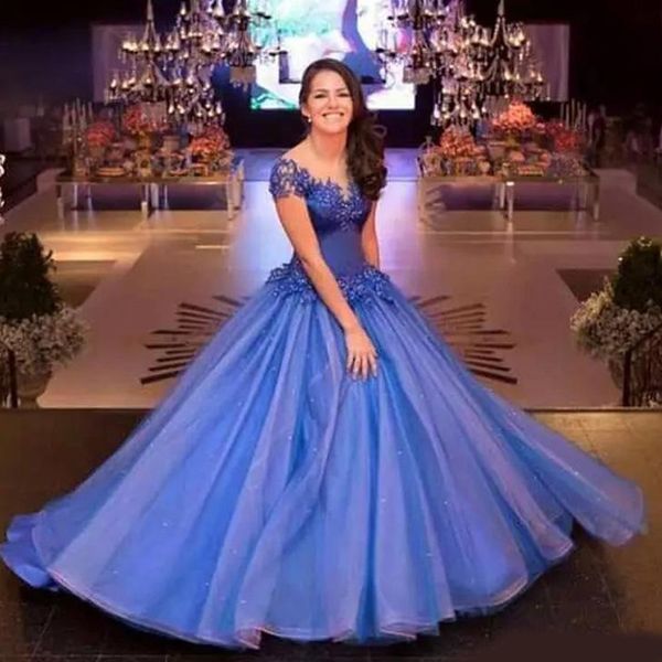 royal blue cap sleeves ball gown evening dresses sheer neck lace appliqued long prom dresses organza pageant quinceanera dresse, Blue;red
royal blue cap sleeves ball gown evening dresses sheer neck lace appliqued long prom dresses organza pageant quinceanera dresse, Blue;red