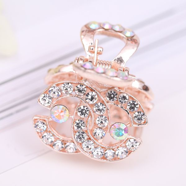 Korean version of exquisite diamond bangs hook clip hair ornaments
Korean version of exquisite diamond bangs hook clip hair ornaments