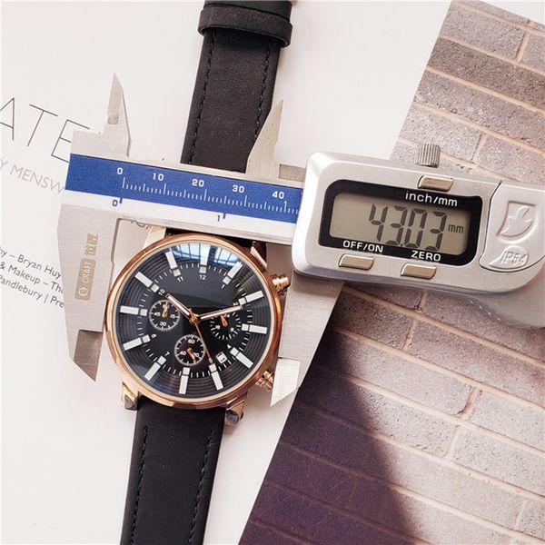 new brand luxury aa3a full function quartz movement automatic dating stylish men and women dating sports quartz clock invicta tom, Slivery;brown
new brand luxury aa3a full function quartz movement automatic dating stylish men and women dating sports quartz clock invicta tom, Slivery;brown